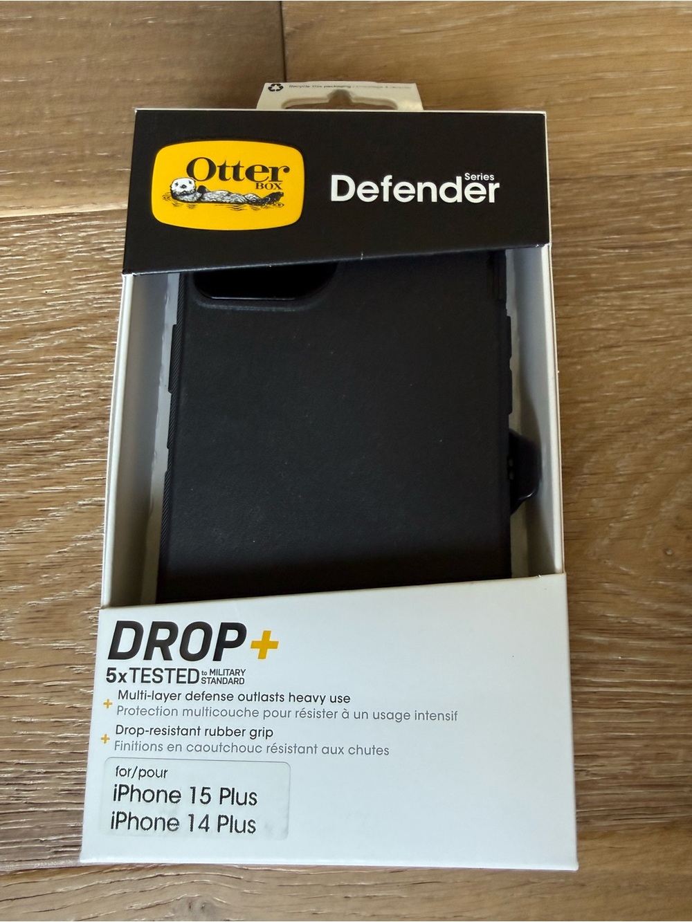 New OtterBox Defender Series Black Case iPhone 15 Plus / iPhone 14 Plus Black